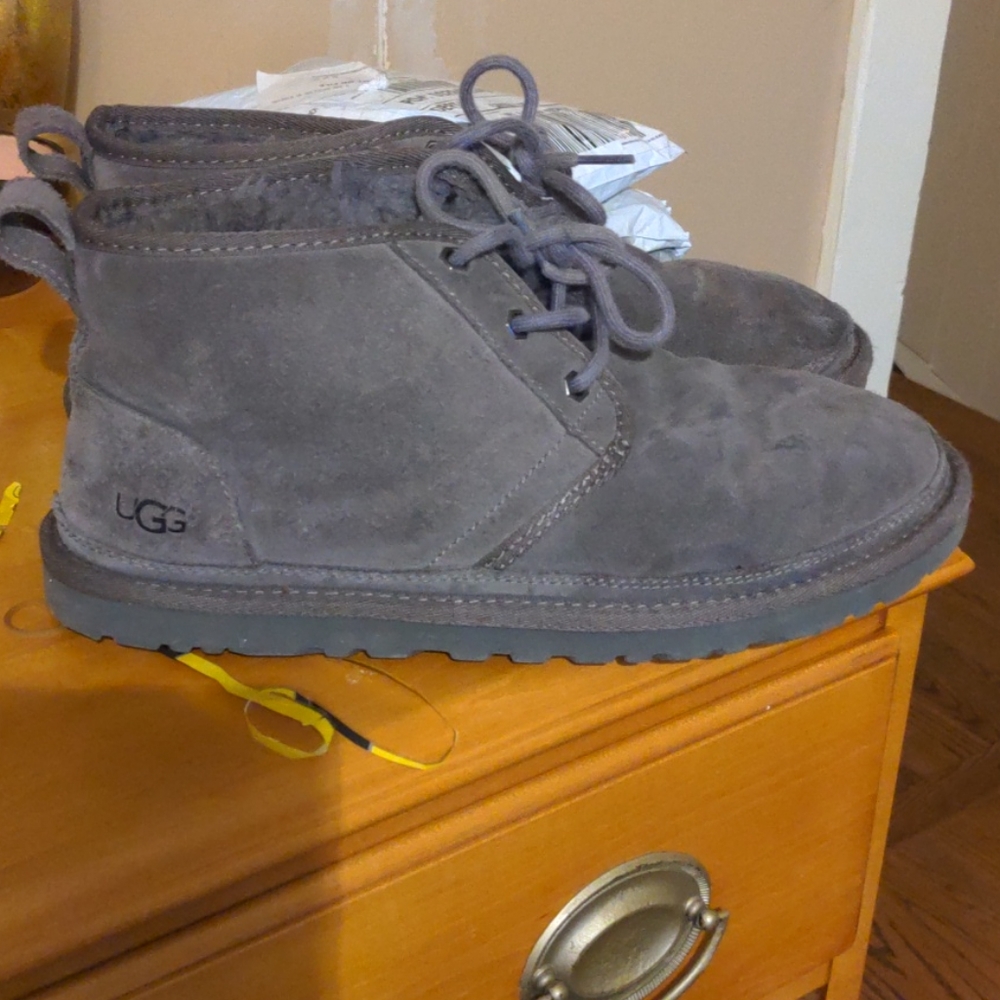 Mens ugg - Picture 2 of 2